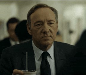 Gif Cuando el nuevo nos pide la clave de root