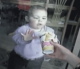 Gif Cuando tengo que gestionar una App sin derechos de administrador