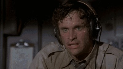 Gif Cuando se estropea el aire acondicionado en agosto